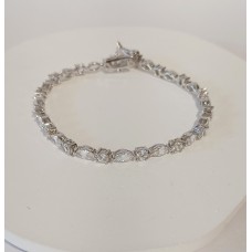 Ασημένιο βραχιόλι με ζιργκόν σε σχήμα στρογγυλό και νυχάκι (SB43)